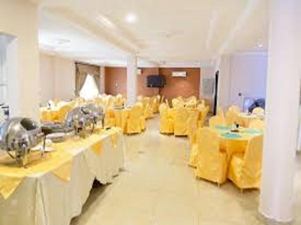 Cofkans Hotel Obuasi Экстерьер фото