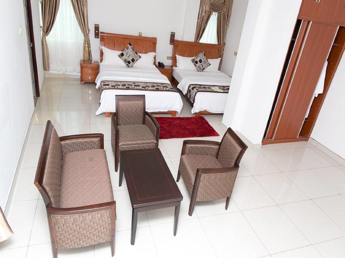 Cofkans Hotel Obuasi Экстерьер фото